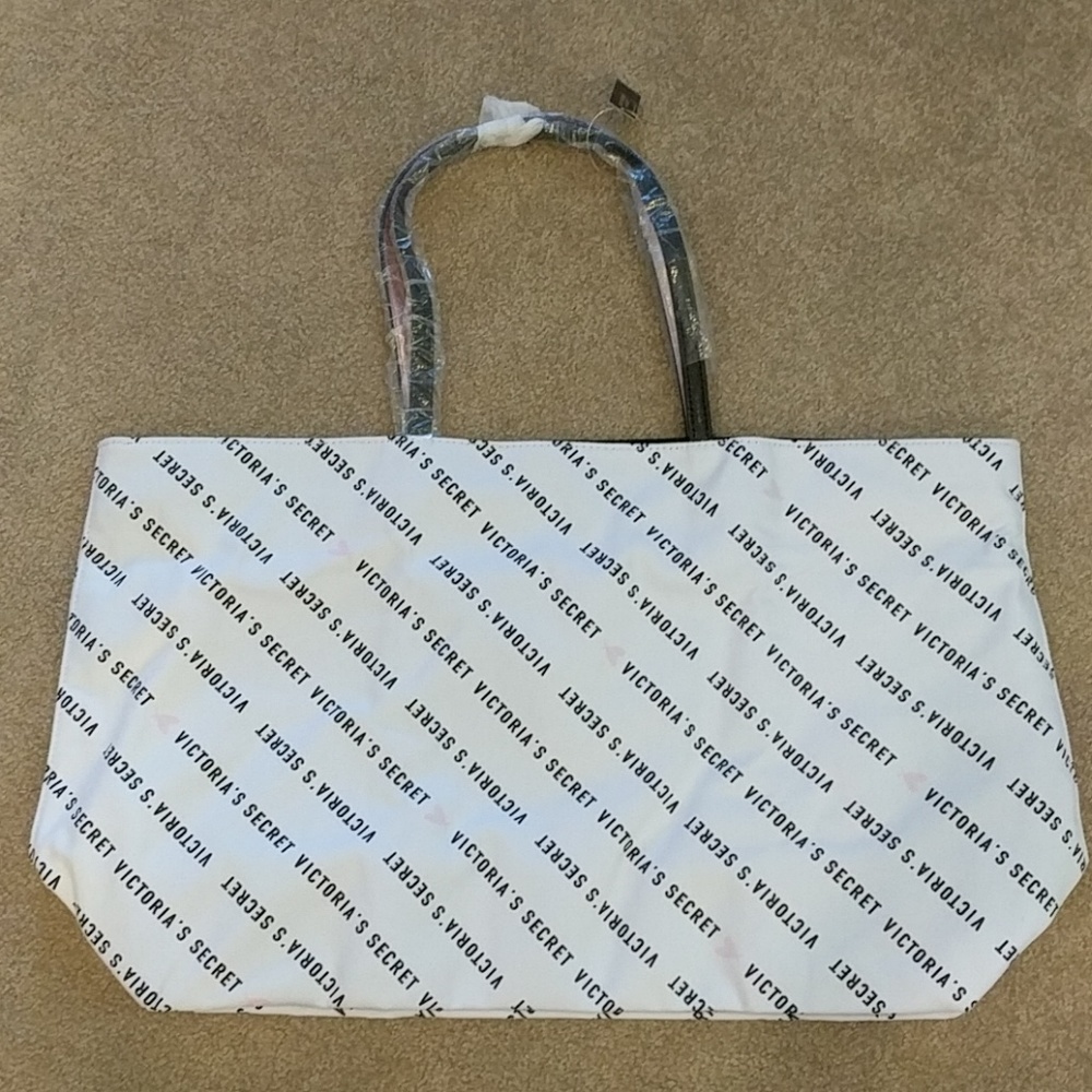 New Victoria's Secret white zip top tote bag - Picture 2 of 3